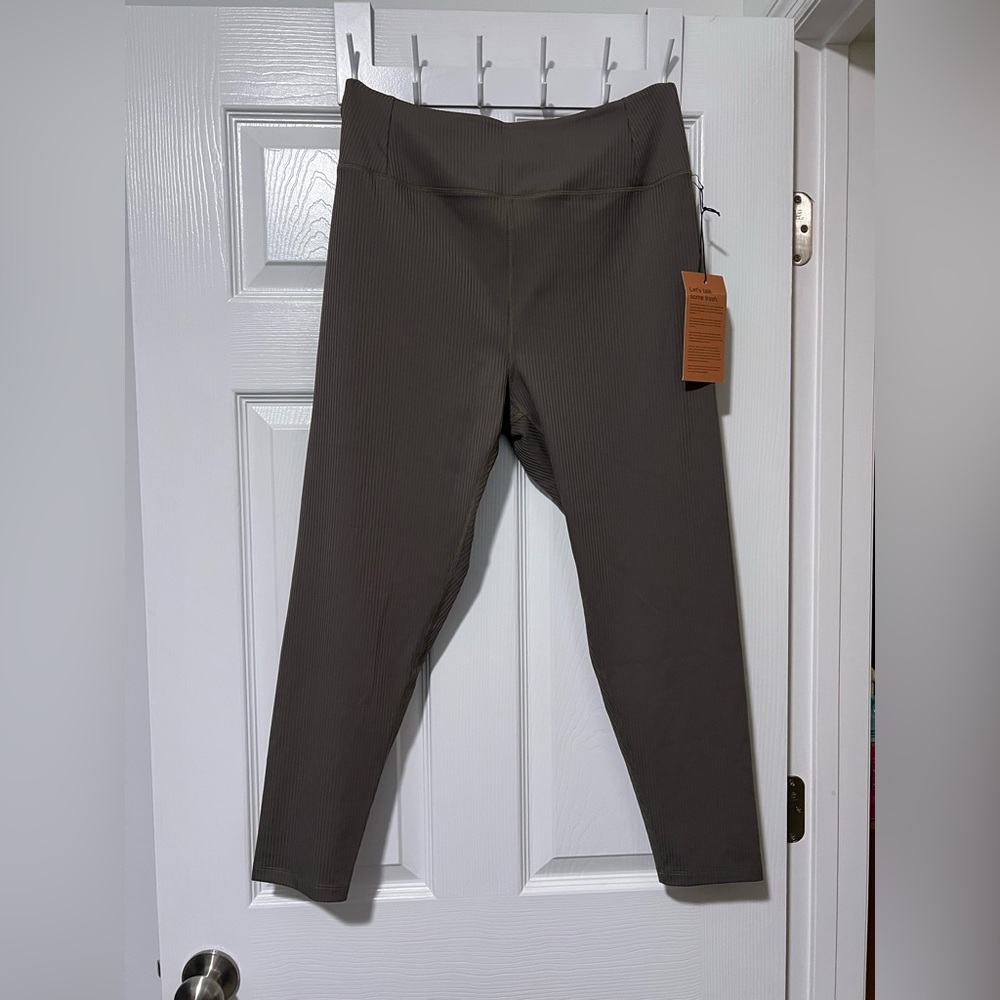 Girlfriend collective ribbed high-rise legging in Cypress